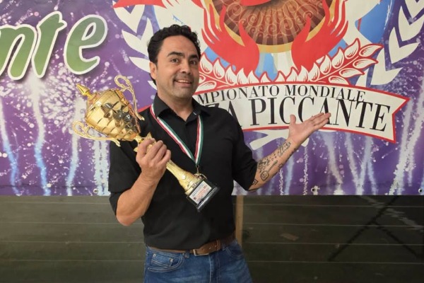 Chef juarense gana segundo lugar mundial en Italia