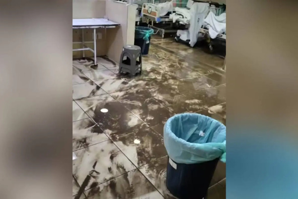 Se inundó el Hospital 6 del IMSS Juárez